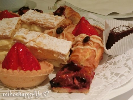 LolitaKandersteg16_25